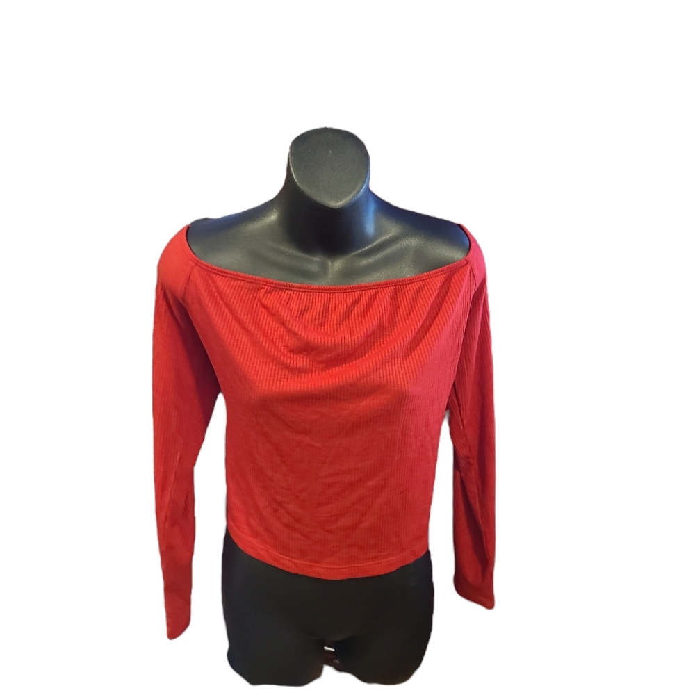 Mossimo Cold Shoulder Top